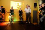 Nicholas M. Kirke zdraví účastníky maratonu, spinning, aerospinning, spinning4health, go fitness